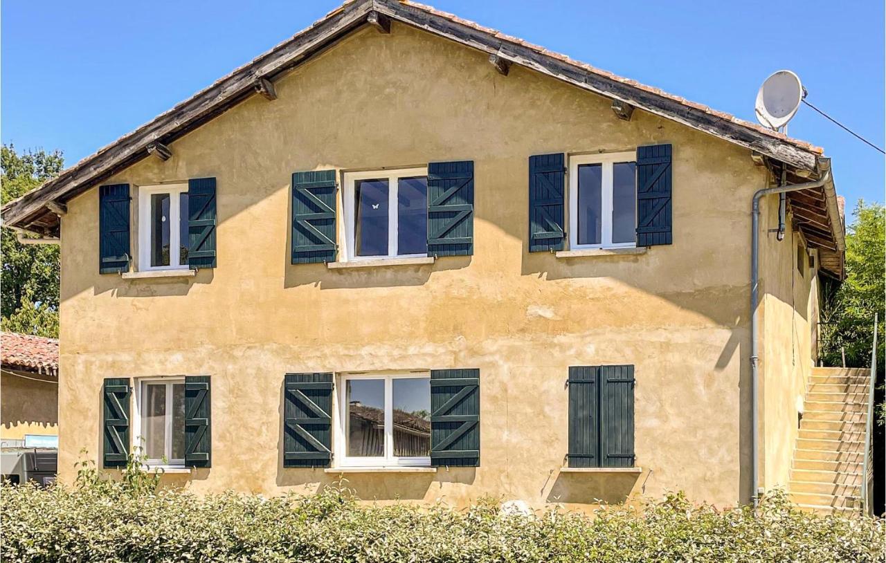 3 Bedroom Lovely Apartment In Mauleon Darmagnac Экстерьер фото
