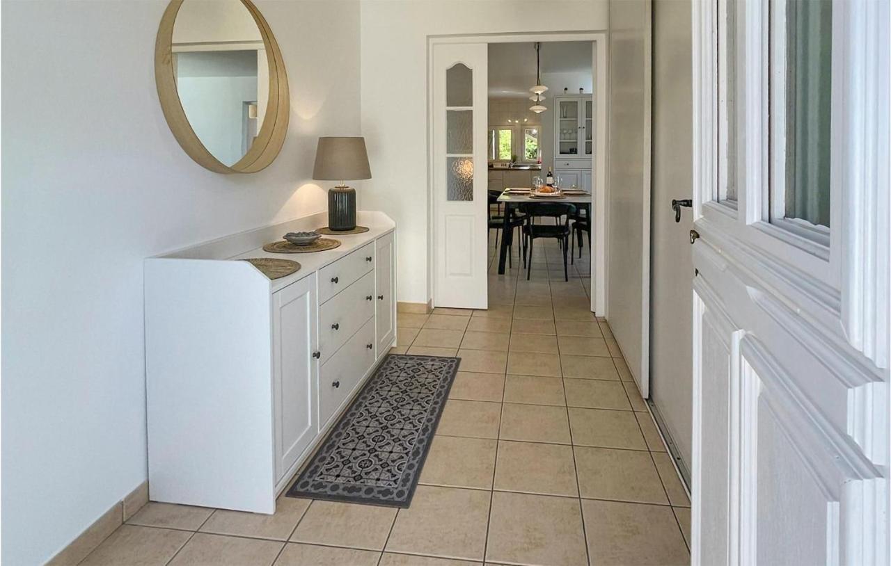 3 Bedroom Lovely Apartment In Mauleon Darmagnac Экстерьер фото