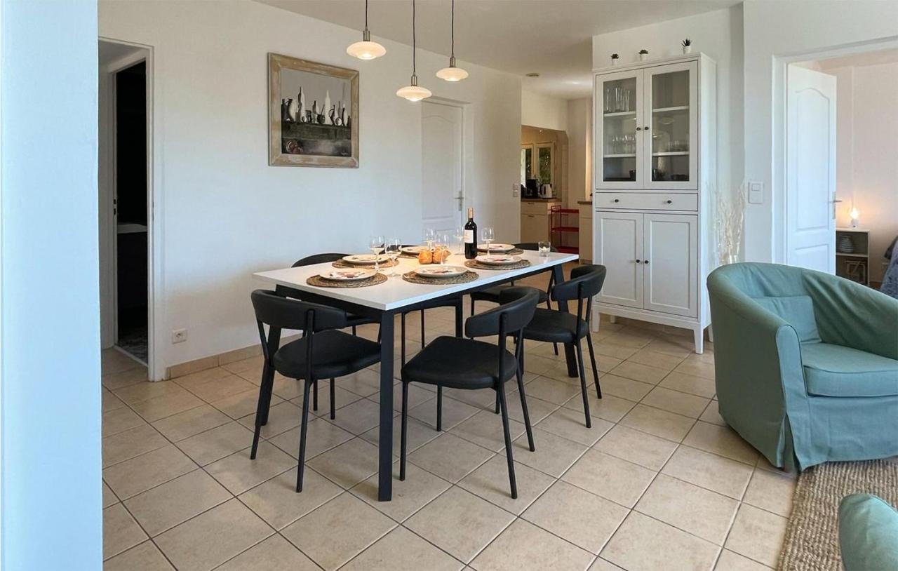 3 Bedroom Lovely Apartment In Mauleon Darmagnac Экстерьер фото