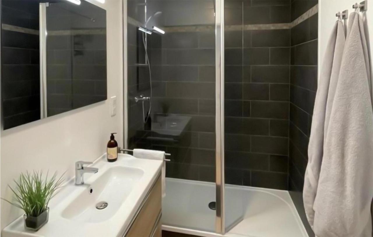 3 Bedroom Lovely Apartment In Mauleon Darmagnac Экстерьер фото